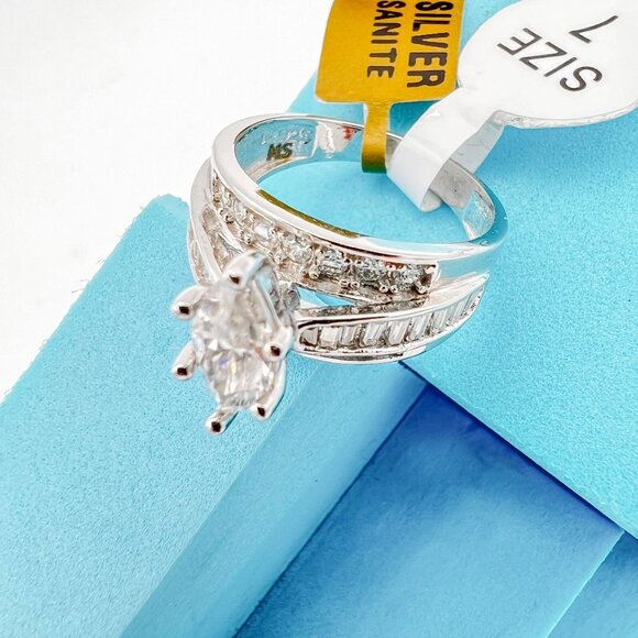 925 Sterling Sliver Moissanite Wedding/Engagement Ring, 2.0ctw VVS Stones with B - Picture 6 of 8